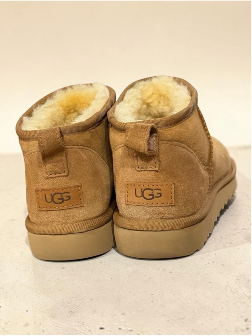 UGG Classic Ultra Mini Chestnut Suede Boots Women's Size 10 - Picture 5 of 9